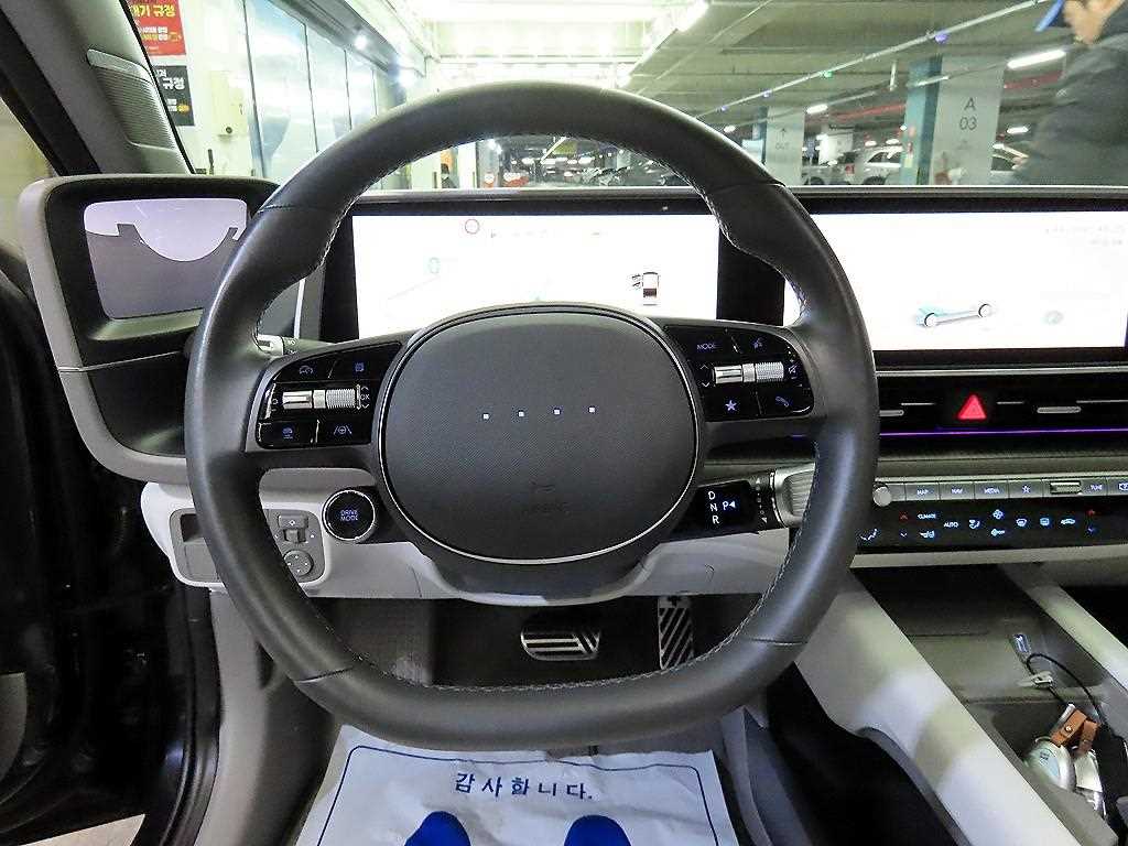 HYUNDAI Ioniq 6 - Vista 8