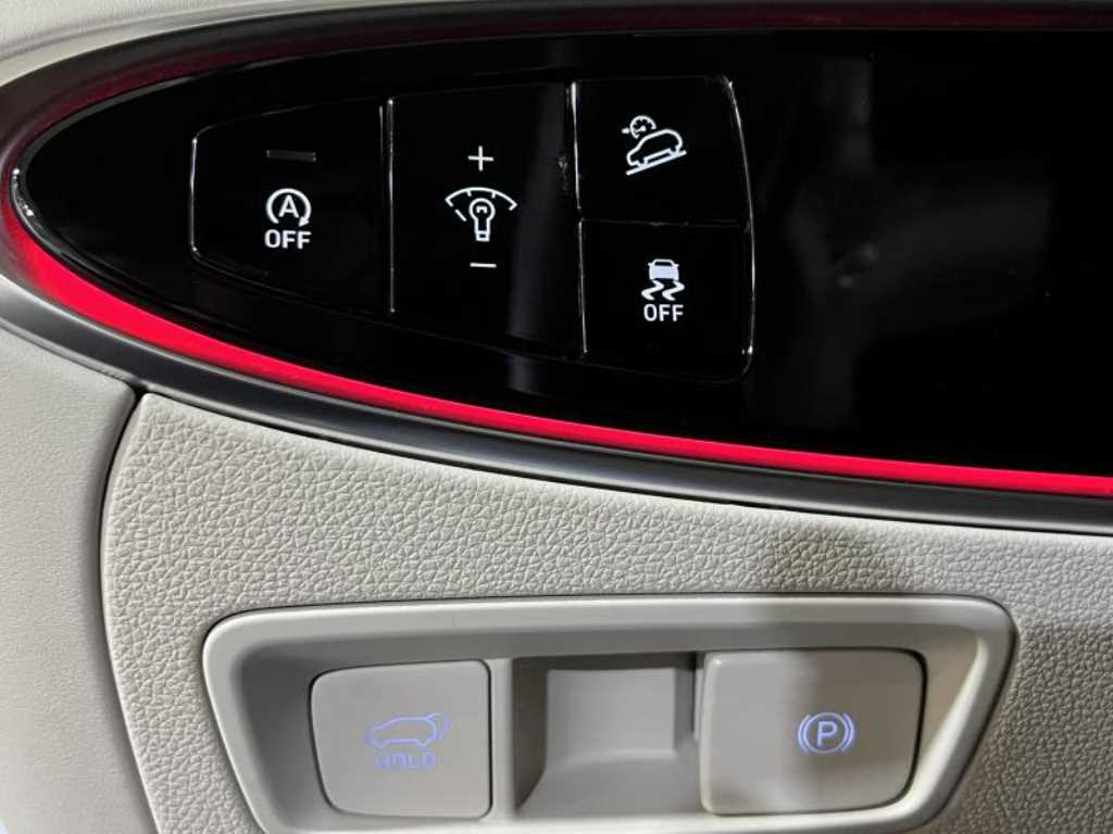 Genesis GV70 - Vista 11