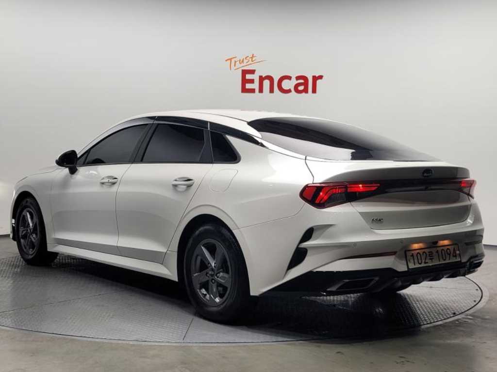 KIA K5 - Vista 5
