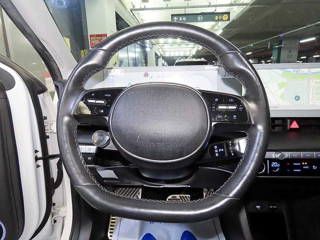 HYUNDAI Ioniq 5 - Vista 8