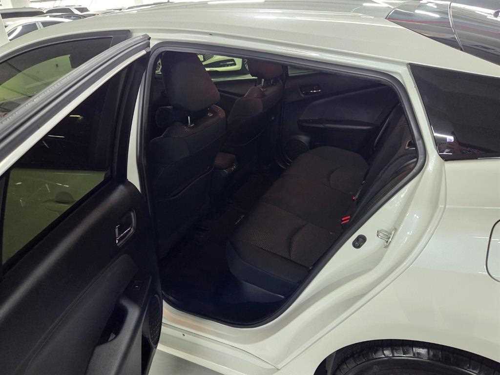 Toyota Prius - Vista 10