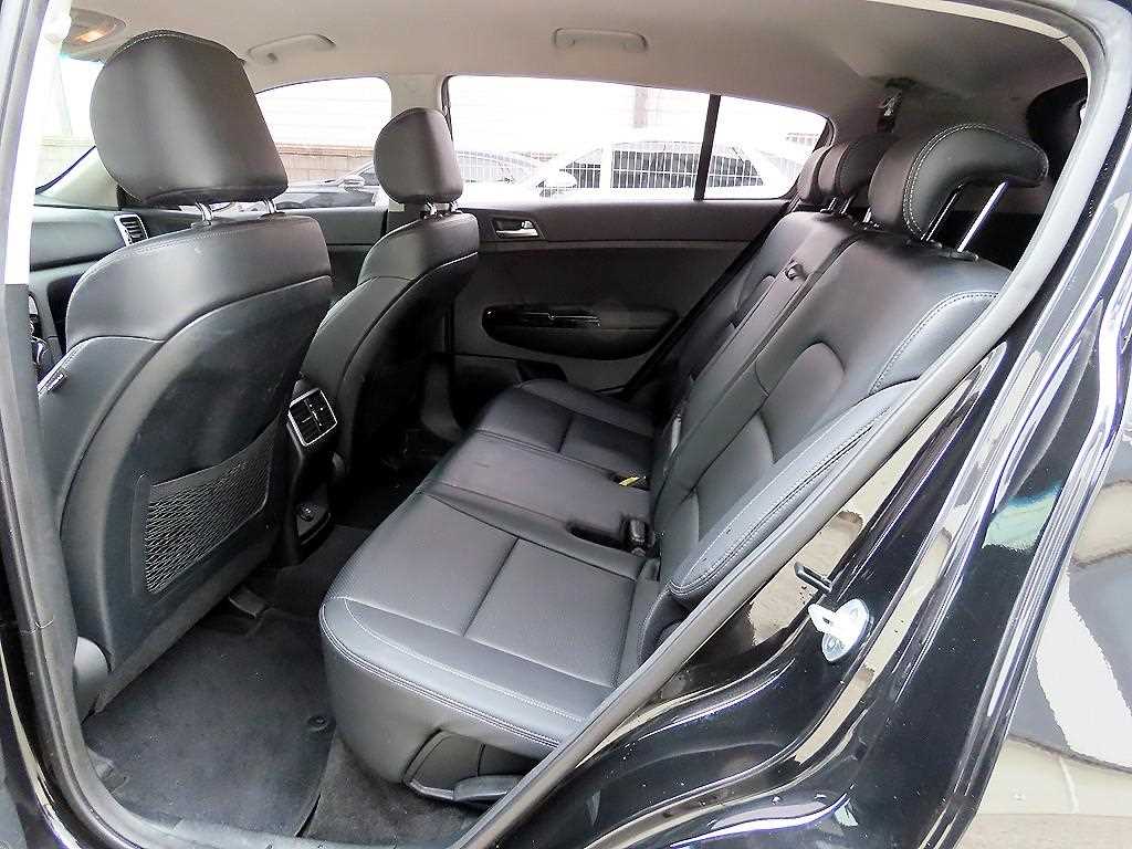 KIA Sportage - Vista 6