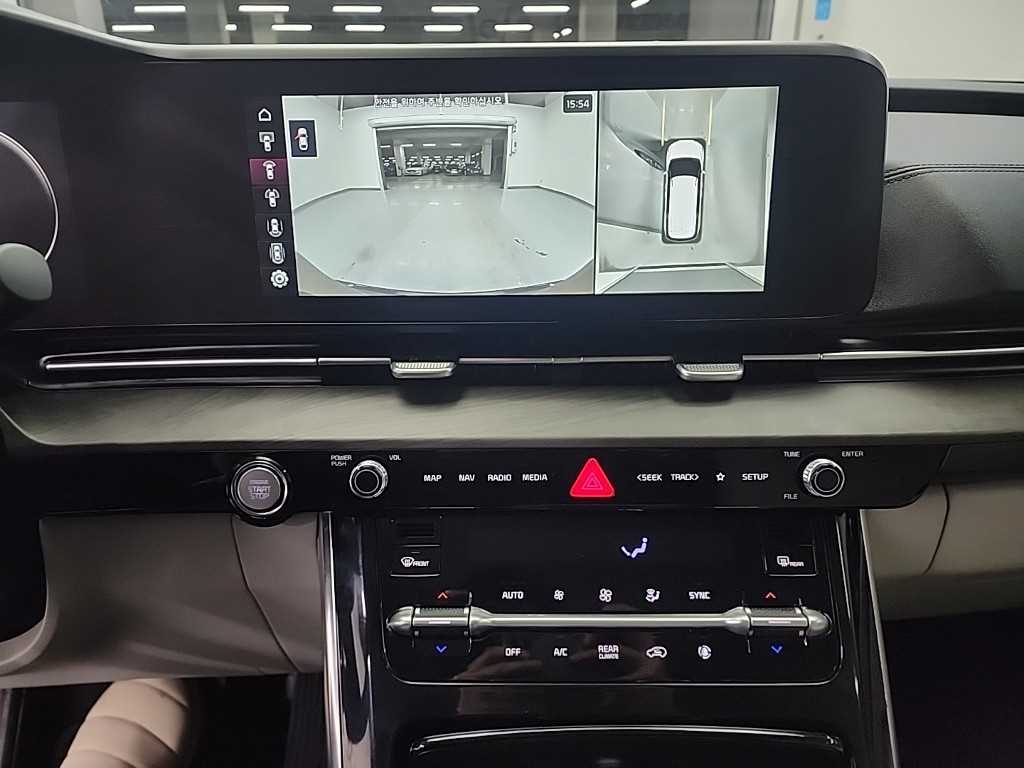 KIA Carnival - Vista 10