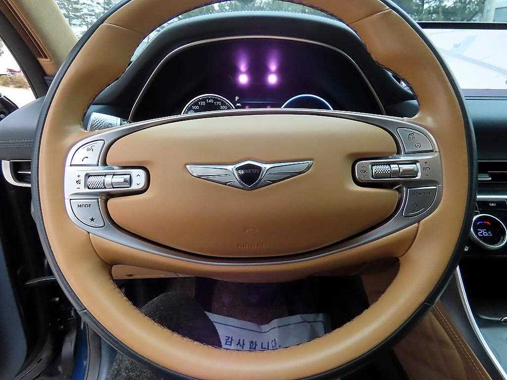 Genesis GV80 - Vista 8