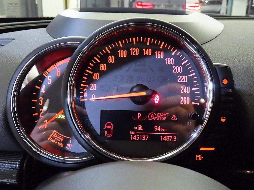 Mini Clubman - Vista 9