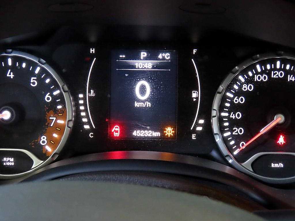 Jeep Renegade - Vista 9