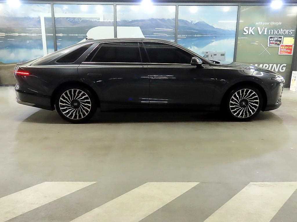HYUNDAI Grandeur - Vista 3