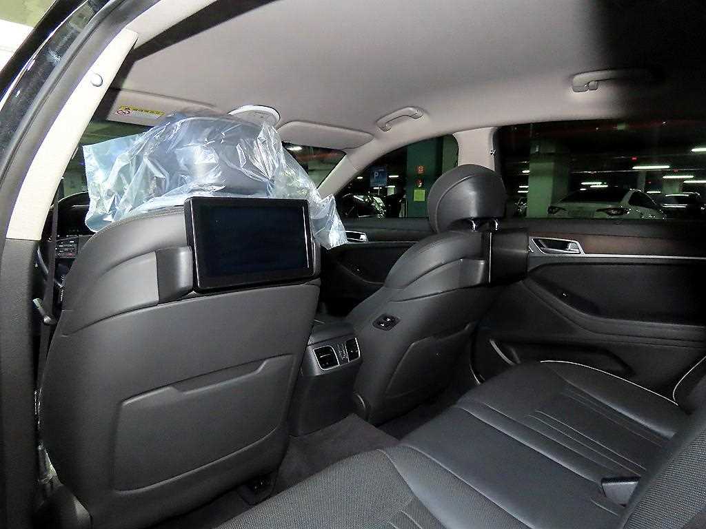 Genesis G80 2018 Negro - Importación desde Corea - HF Imports Iquique - Foto 13