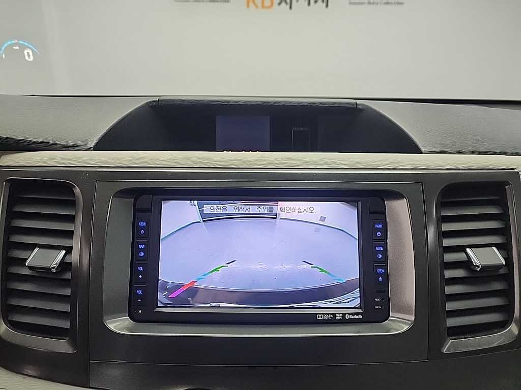 Toyota Siena 2014 Gris - Importación desde Corea - HF Imports Iquique - Foto 17