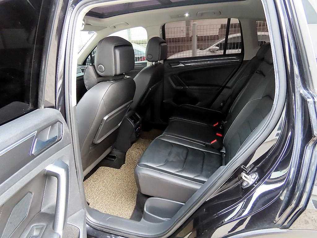 Volkswagen Tiguan - Vista 6