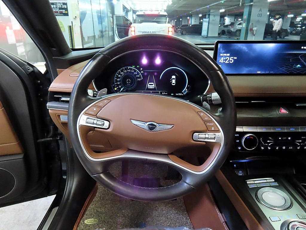 Genesis G80 - Vista 8