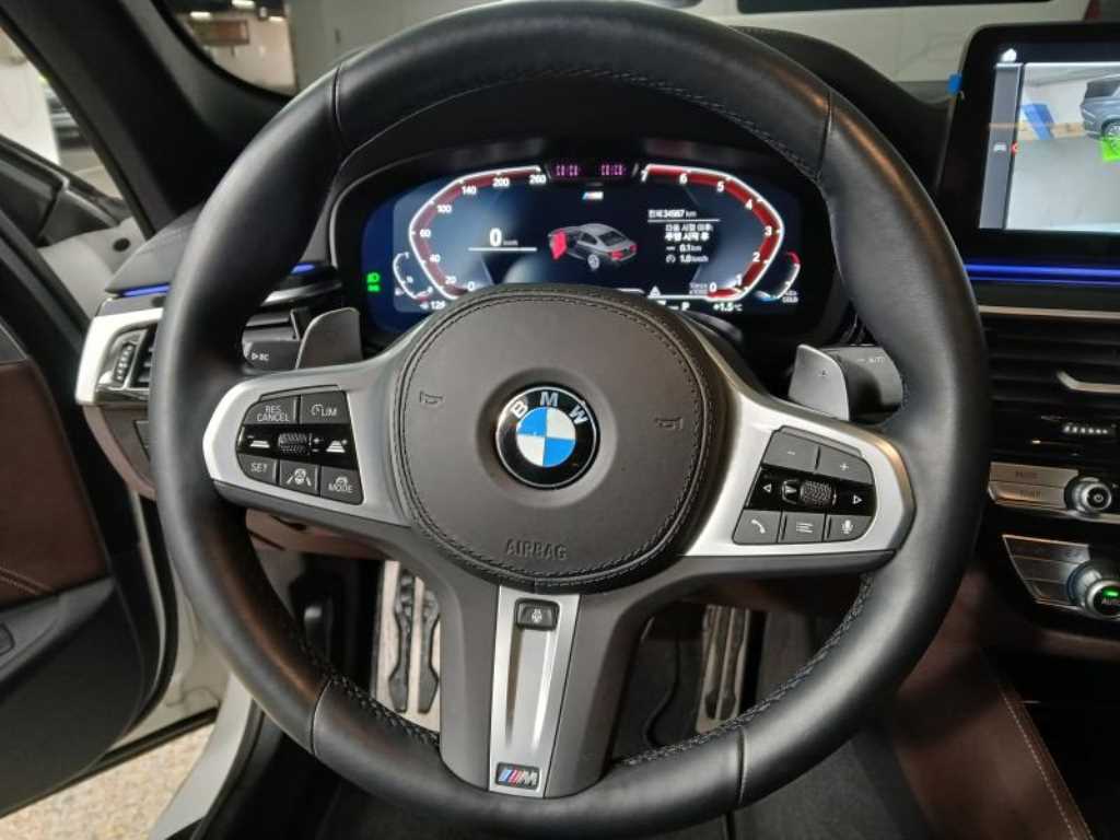 BMW 5 Series - Vista 8