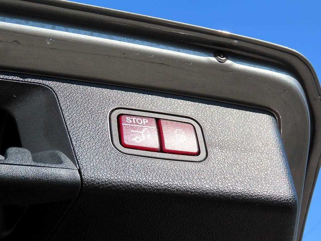 Mercedes Benz GLK Class 2013 Gris - Importación desde Corea - HF Imports Iquique - Foto 15