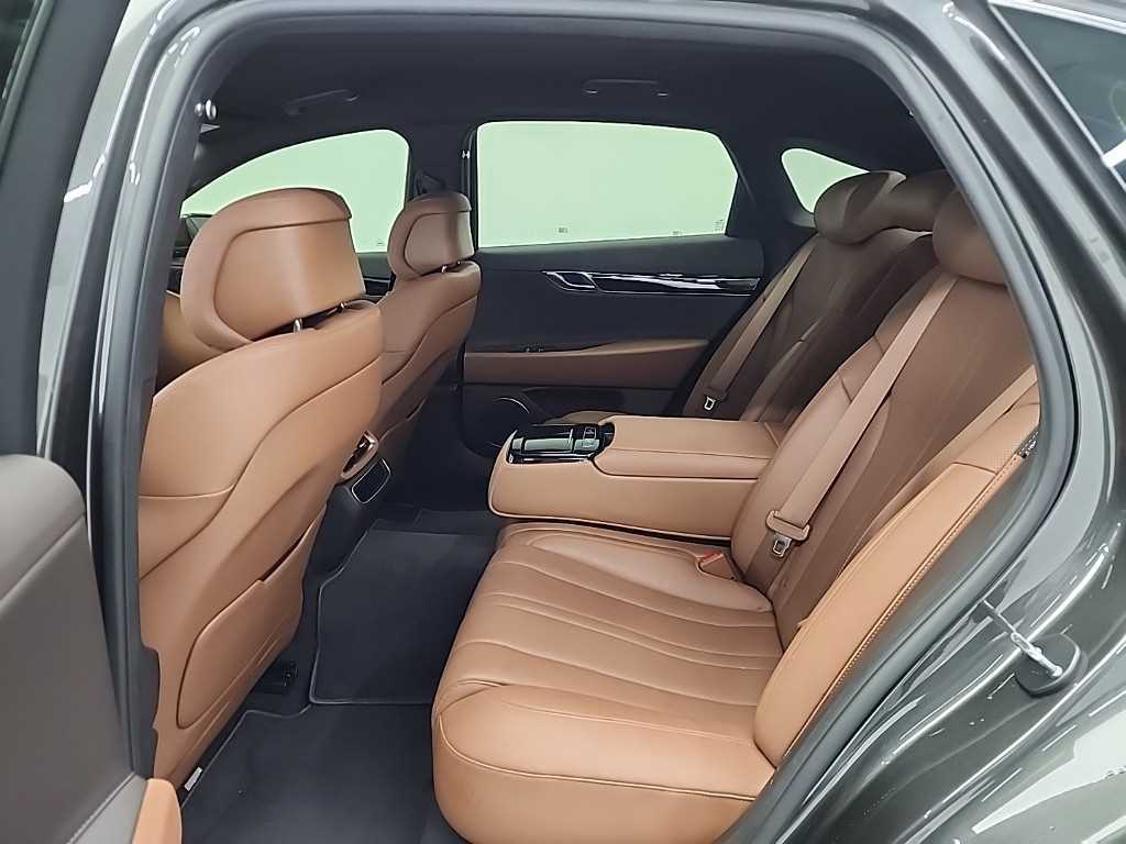 Genesis G80 - Vista 12