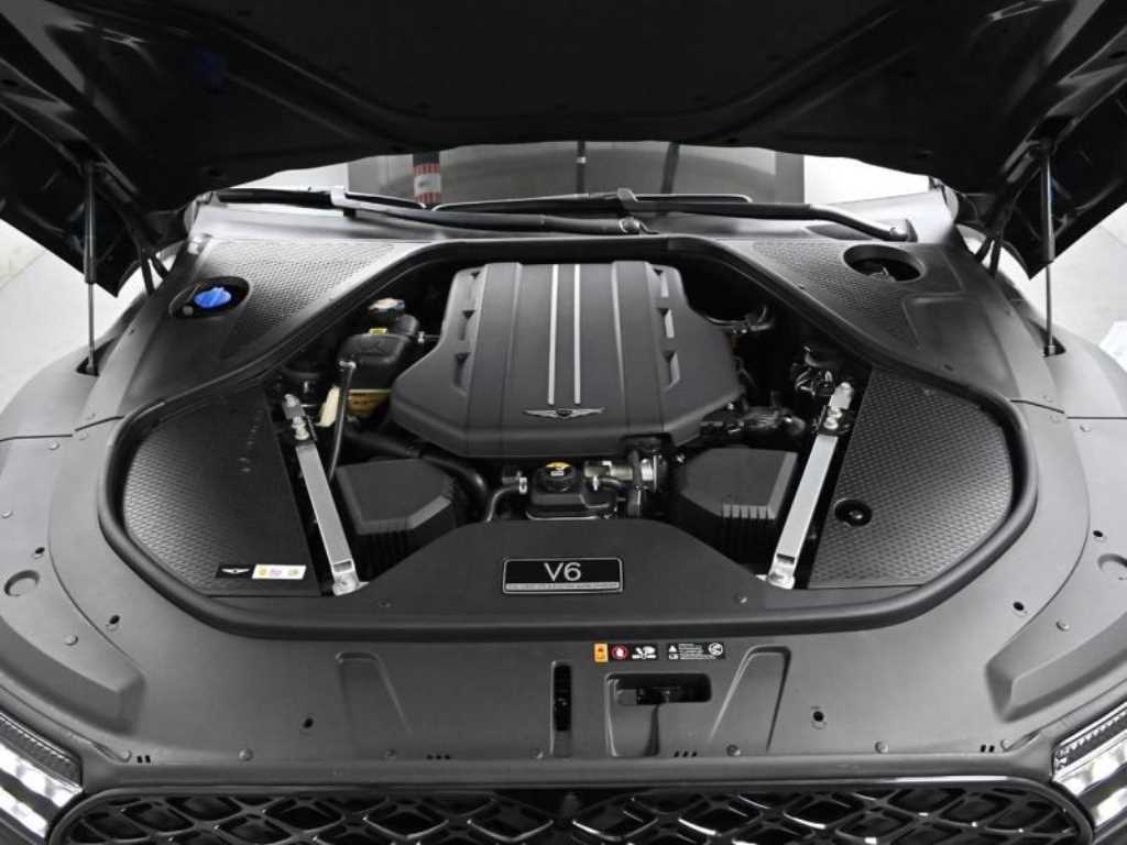 Genesis G90 - Vista 6