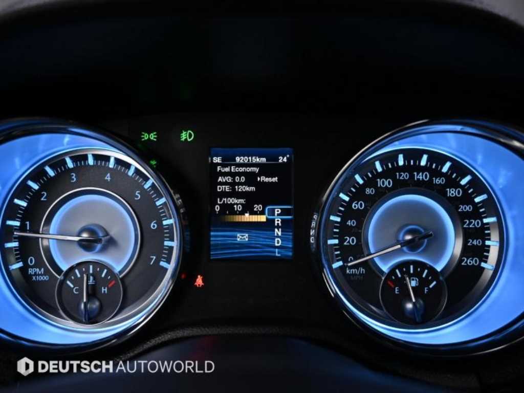 Chrysler 300C - Vista 8