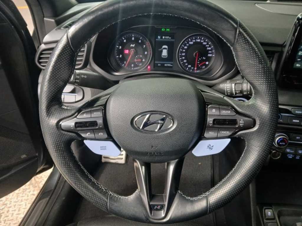 HYUNDAI Veloster - Vista 8