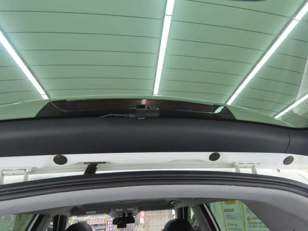 Ssangyong Tivoli 2016 Blanco - Importación desde Corea - HF Imports Iquique - Foto 16