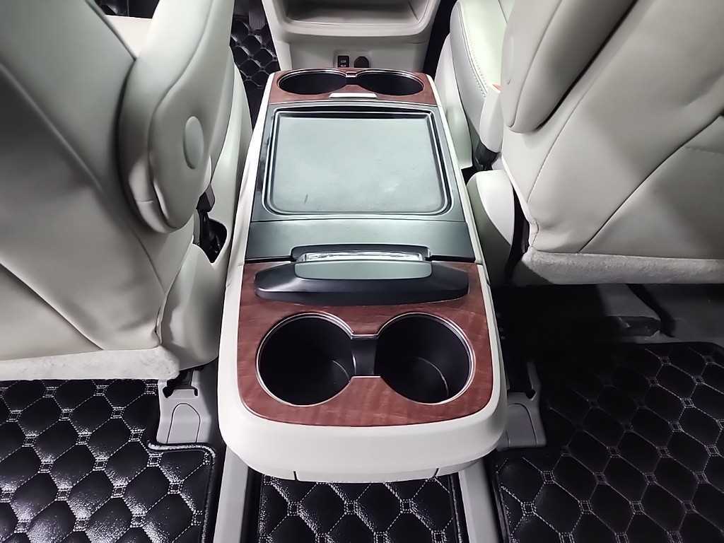 Toyota Siena 2014 Gris - Importación desde Corea - HF Imports Iquique - Foto 13