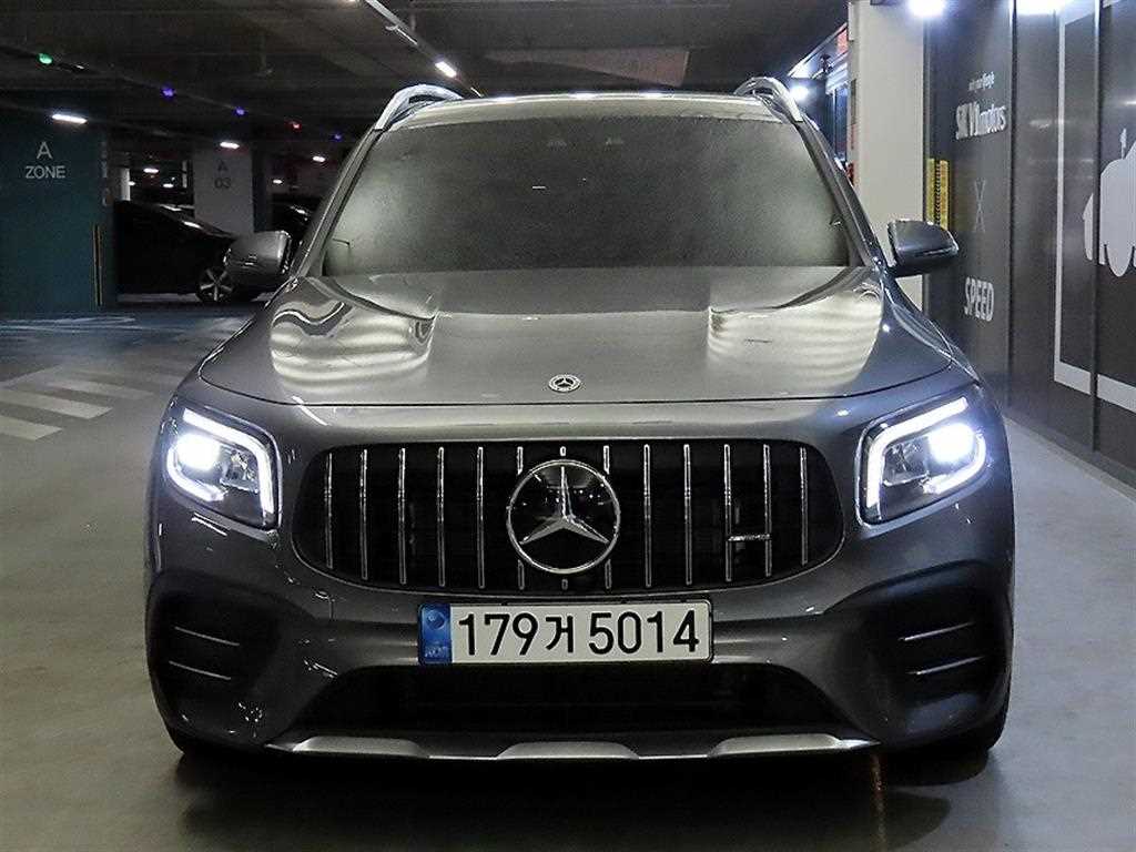 Mercedes Benz GLB Class - Vista 2