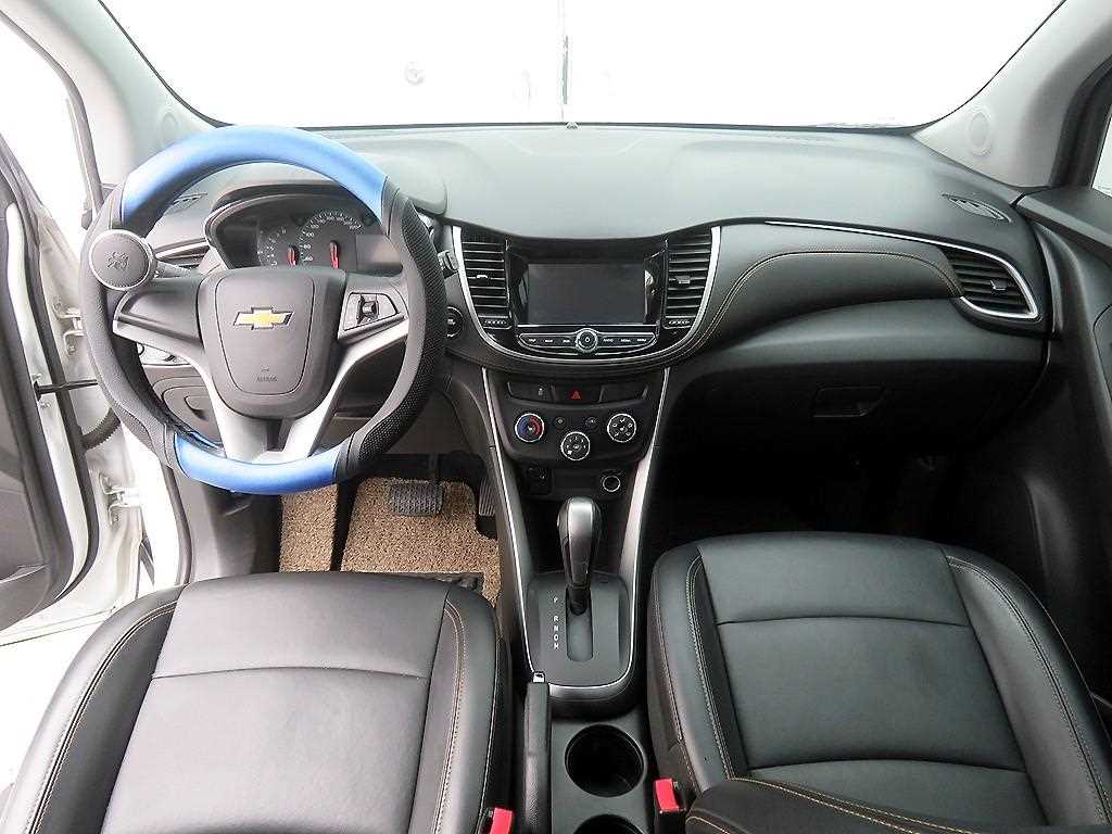Chevrolet Trax - Vista 8