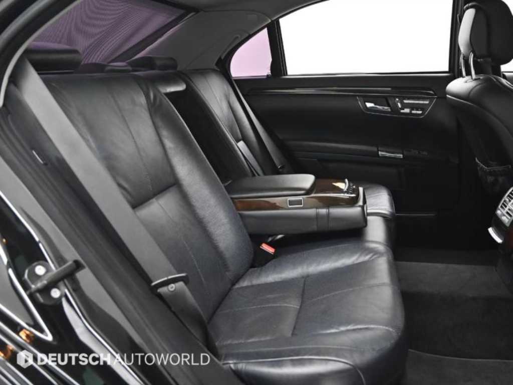 Mercedes Benz S Class - Vista 12