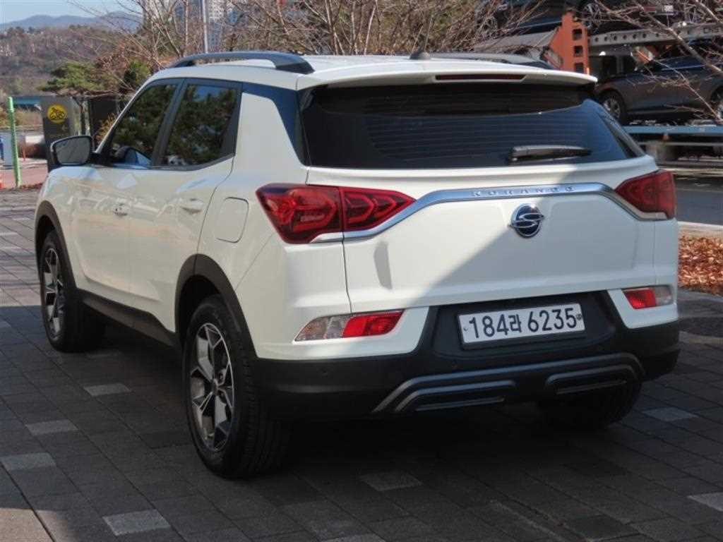 Ssangyong Korando - Vista 4