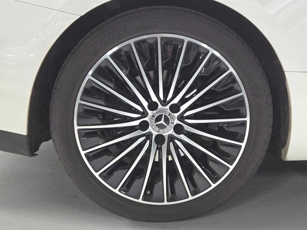 Mercedes Benz CLE Class 2025 Blanco - Importación desde Corea - HF Imports Iquique - Foto 18