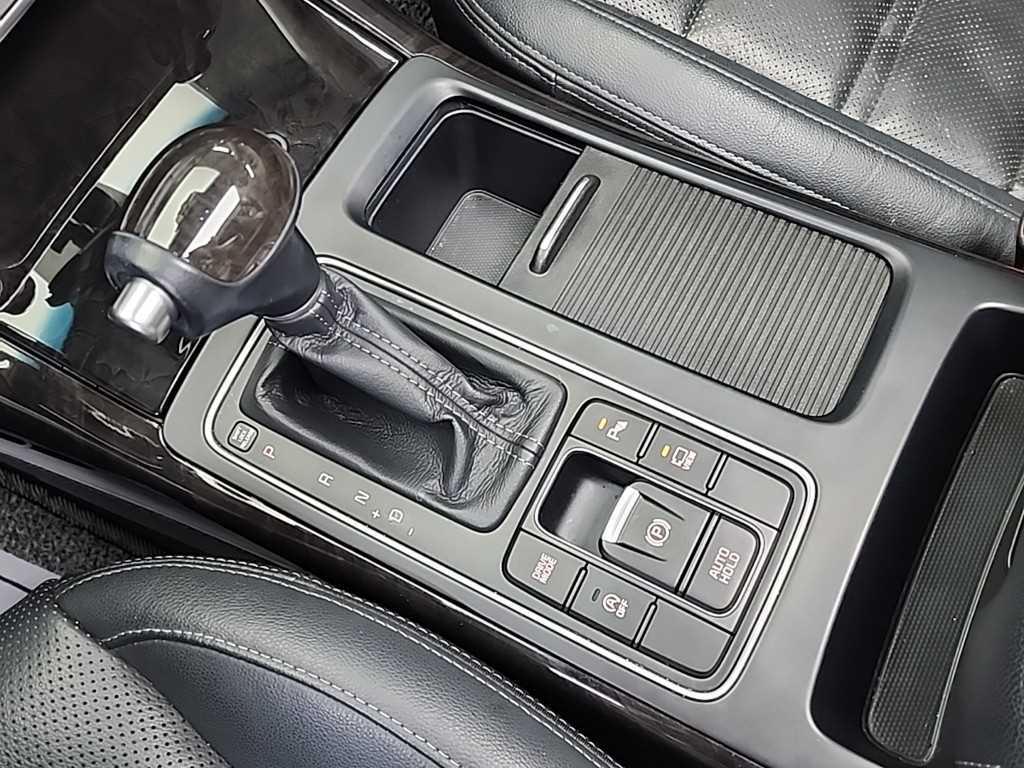 KIA Sorento - Vista 8