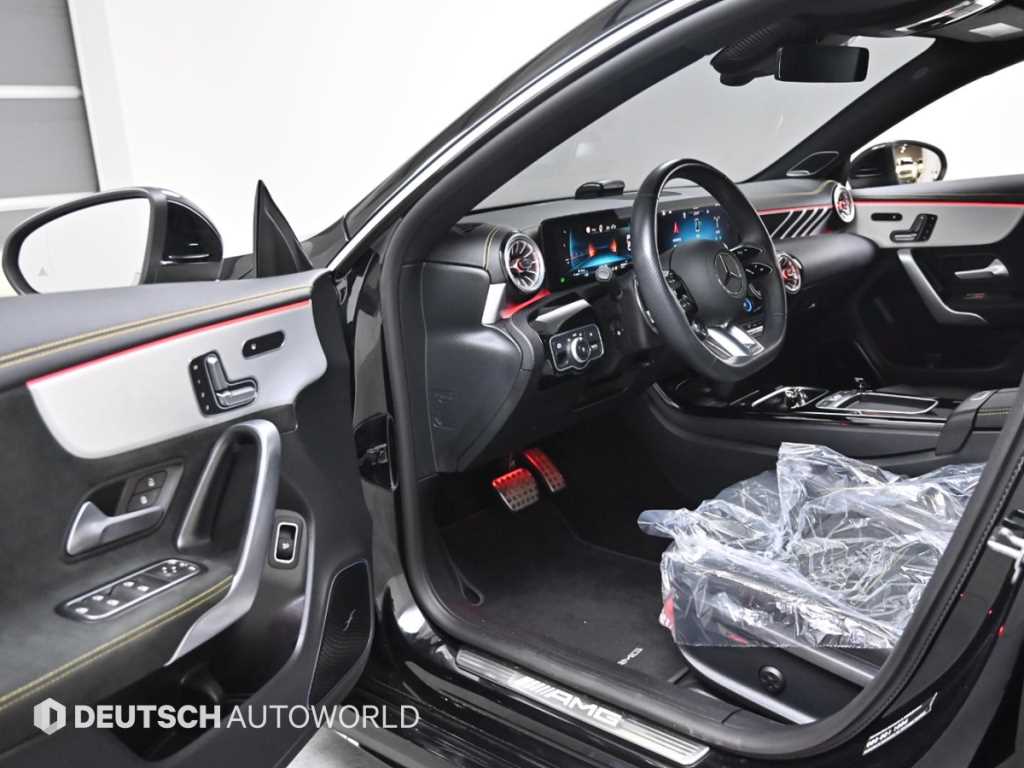 Mercedes Benz CLA Class - Vista 11