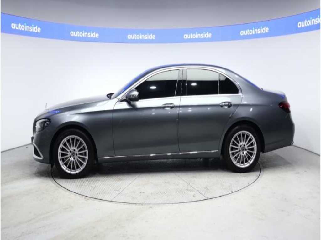 Mercedes Benz E class - Vista 2