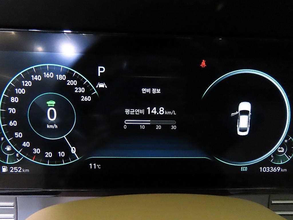 HYUNDAI Grandeur - Vista 9