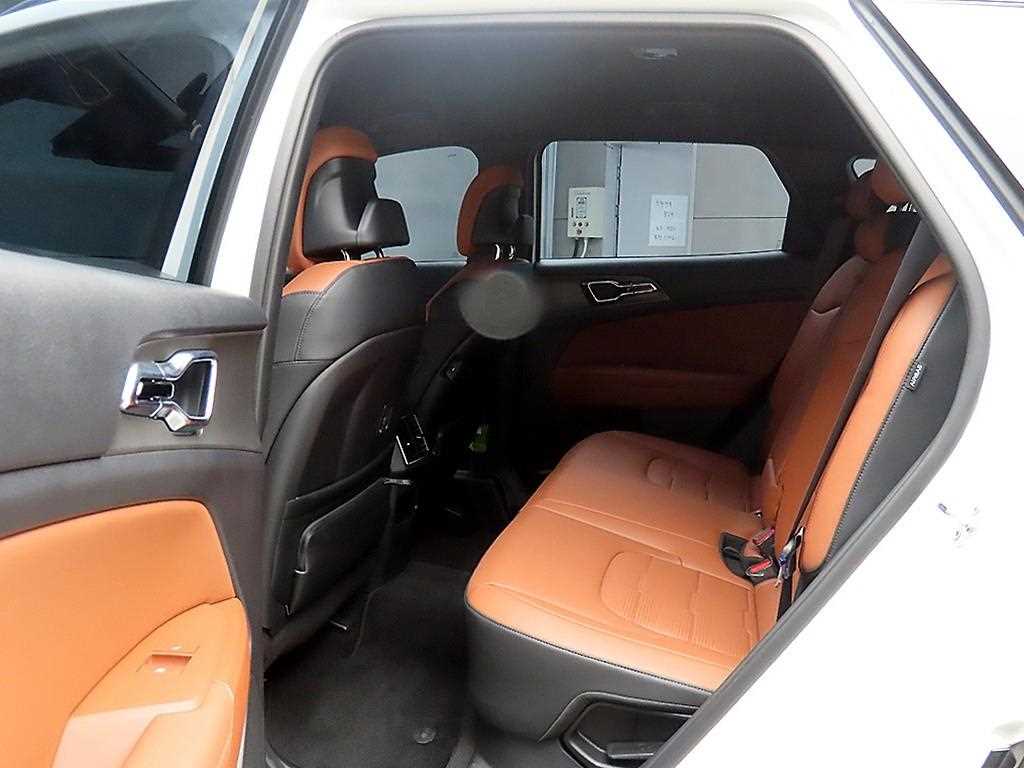 KIA Sportage - Vista 6