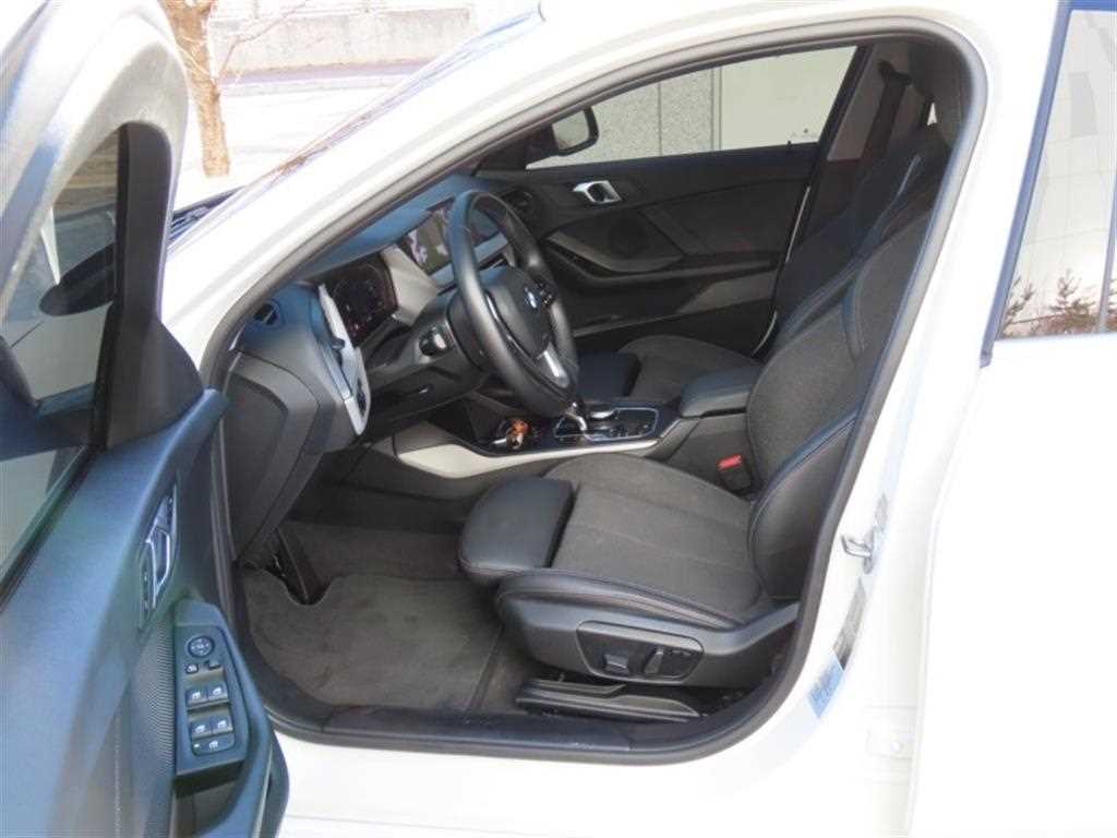 BMW 1 series 2021 Blanco - Importación desde Corea - HF Imports Iquique - Foto 13