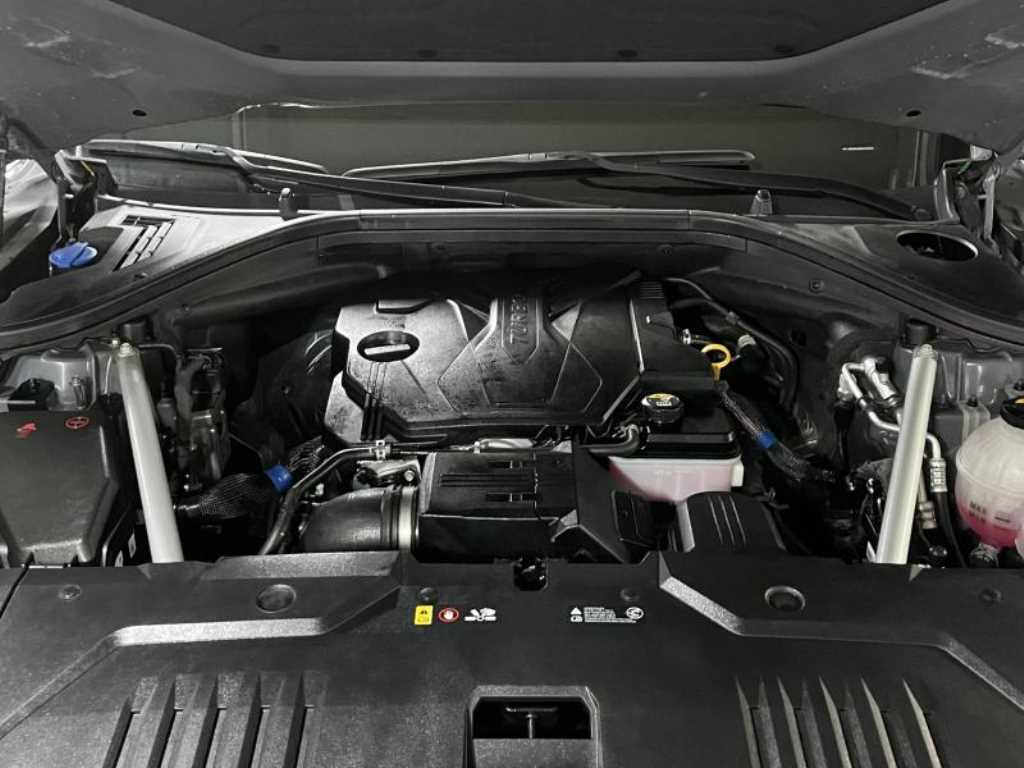 Genesis GV70 2025 Gris - Importación desde Corea - HF Imports Iquique - Foto 20