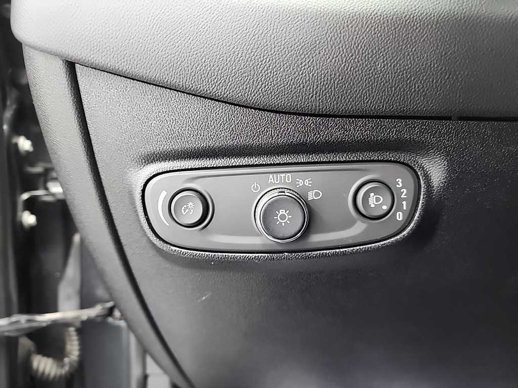 Chevrolet Equinox 2019 Gris - Importación desde Corea - HF Imports Iquique - Foto 16