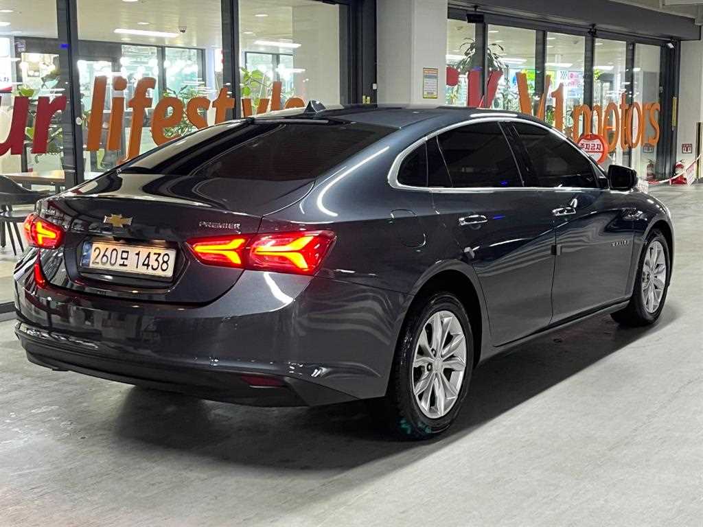 Chevrolet Malibu - Vista 4