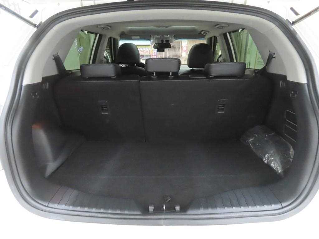 Ssangyong Tivoli 2016 Blanco - Importación desde Corea - HF Imports Iquique - Foto 20