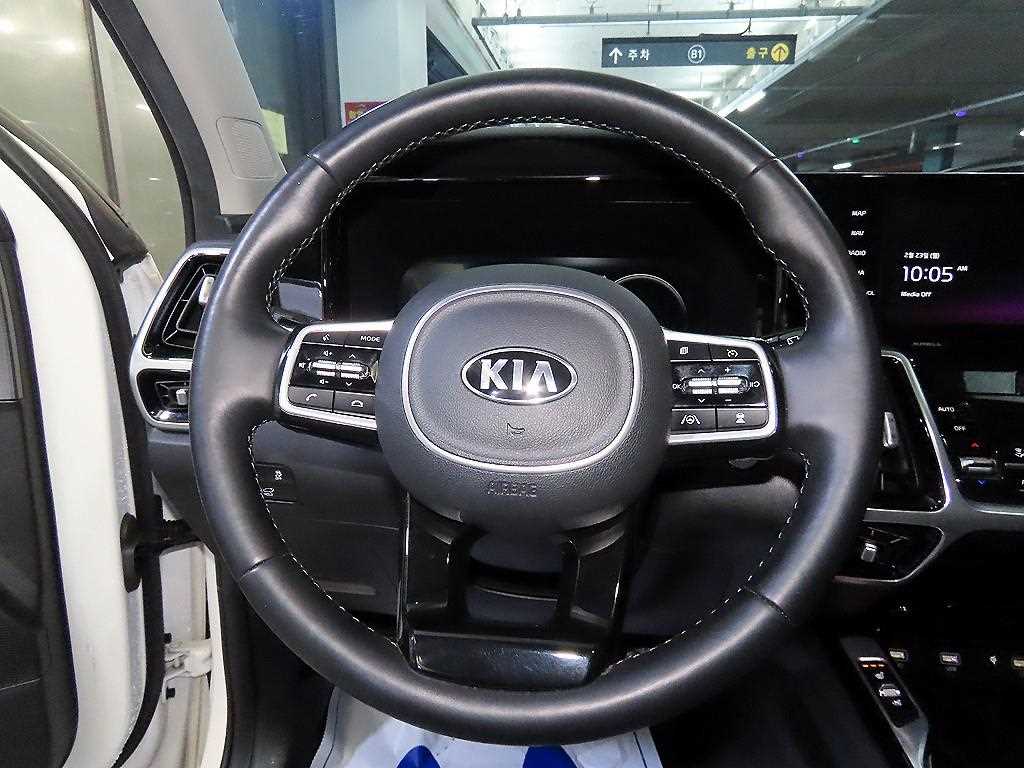KIA Sorento - Vista 8