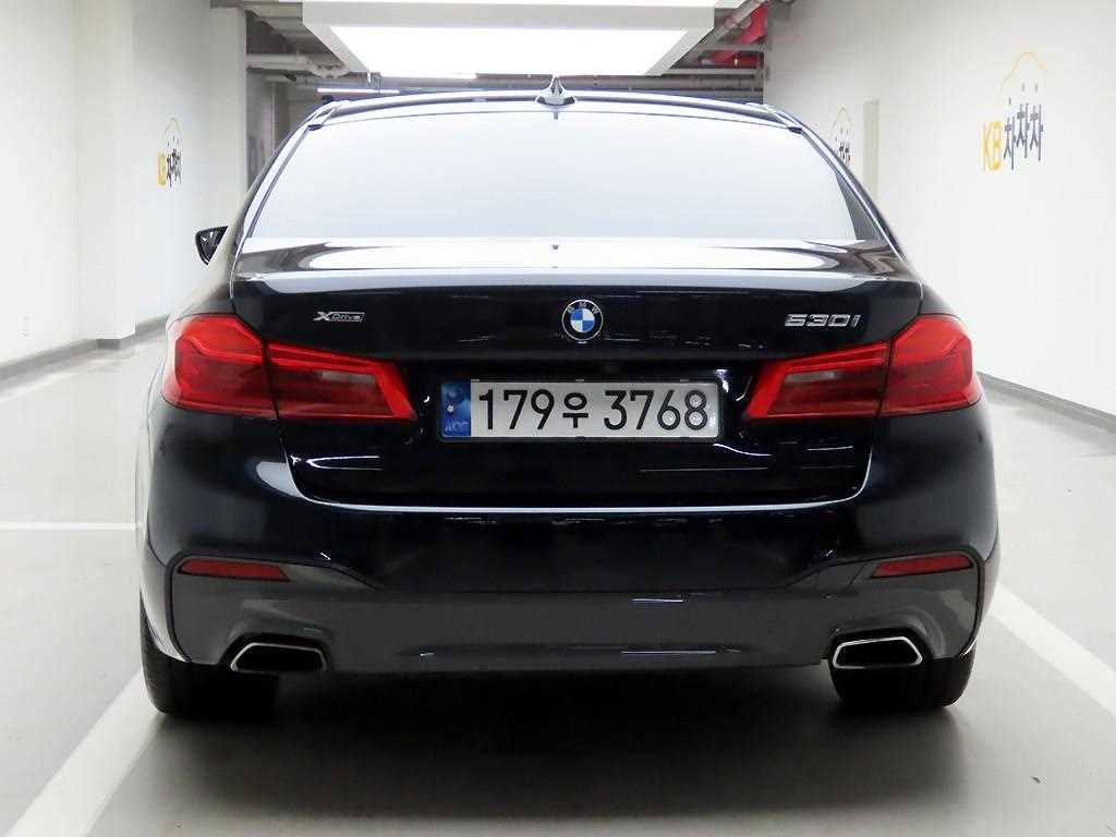 BMW 5 Series - Vista 3