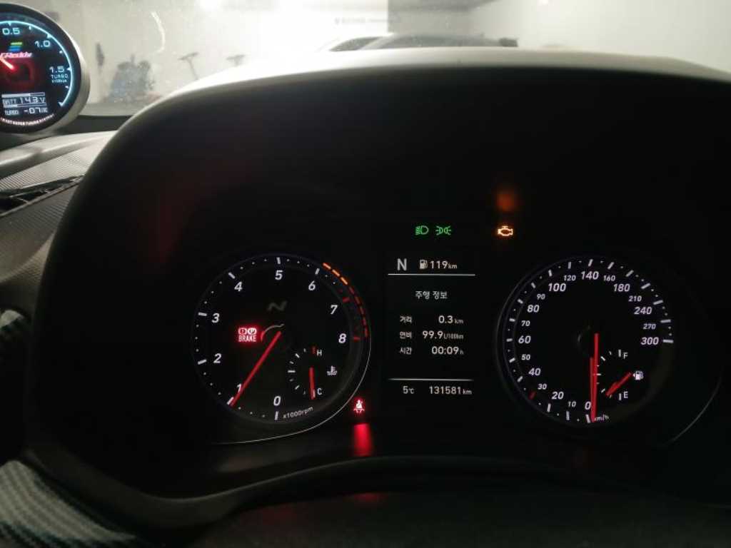 HYUNDAI Veloster - Vista 9