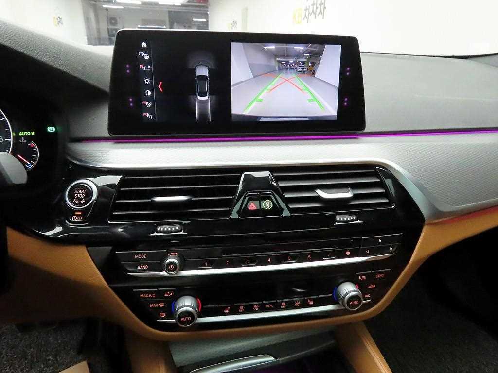 BMW 5 Series - Vista 9