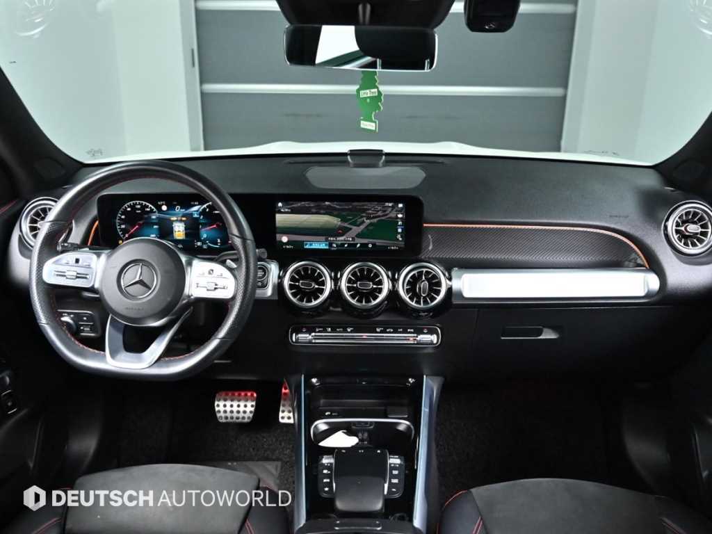 Mercedes Benz GLB Class - Vista 7