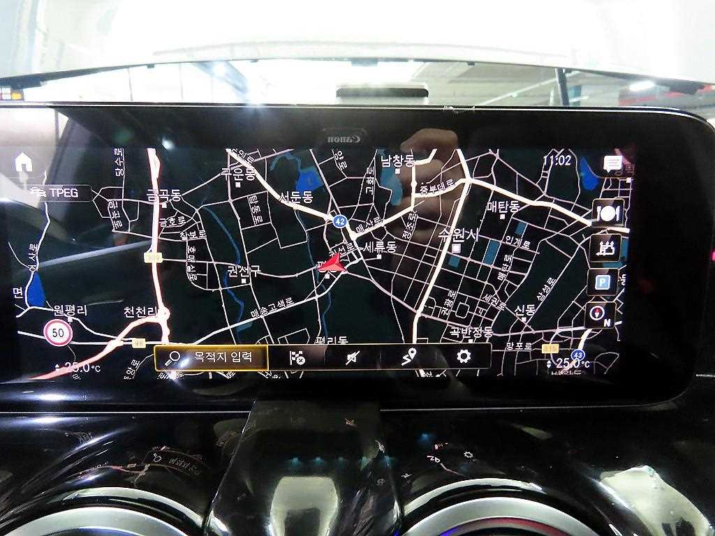 Mercedes Benz GLB Class 2022 Gris - Importación desde Corea - HF Imports Iquique - Foto 13