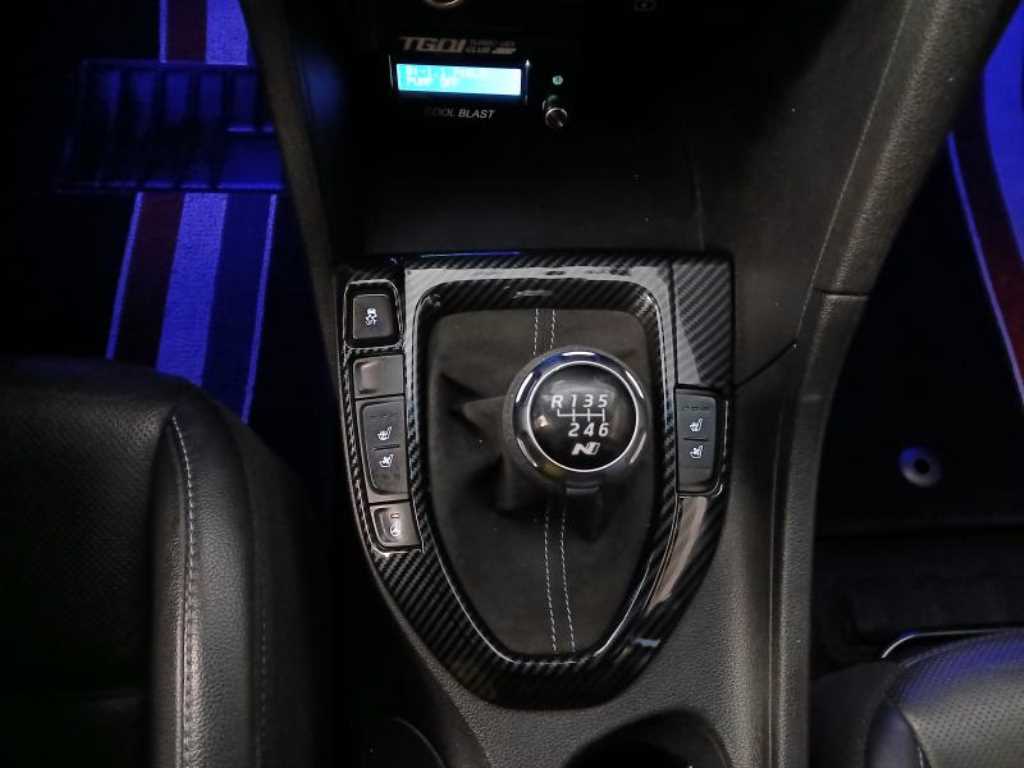 HYUNDAI Veloster 2019 Blanco - Importación desde Corea - HF Imports Iquique - Foto 13