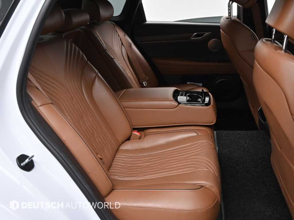 Genesis G80 - Vista 12