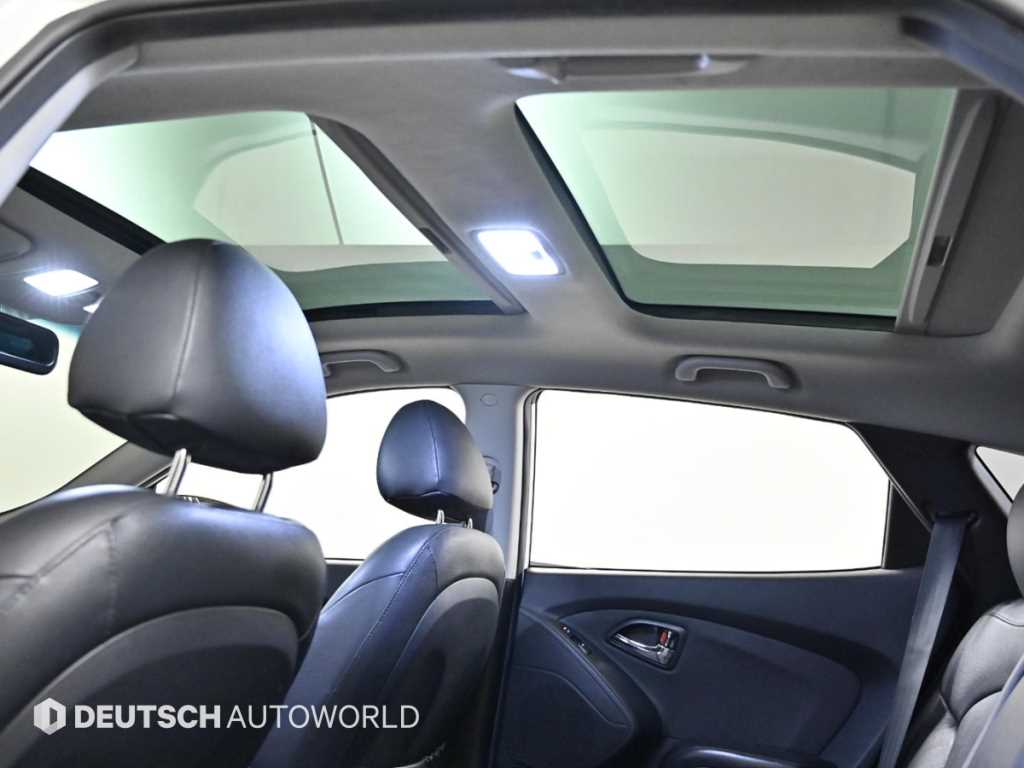 HYUNDAI Tucson 2012 Blanco - Importación desde Corea - HF Imports Iquique - Foto 19