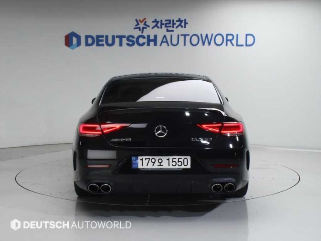 Mercedes Benz CLS Class - Vista 5