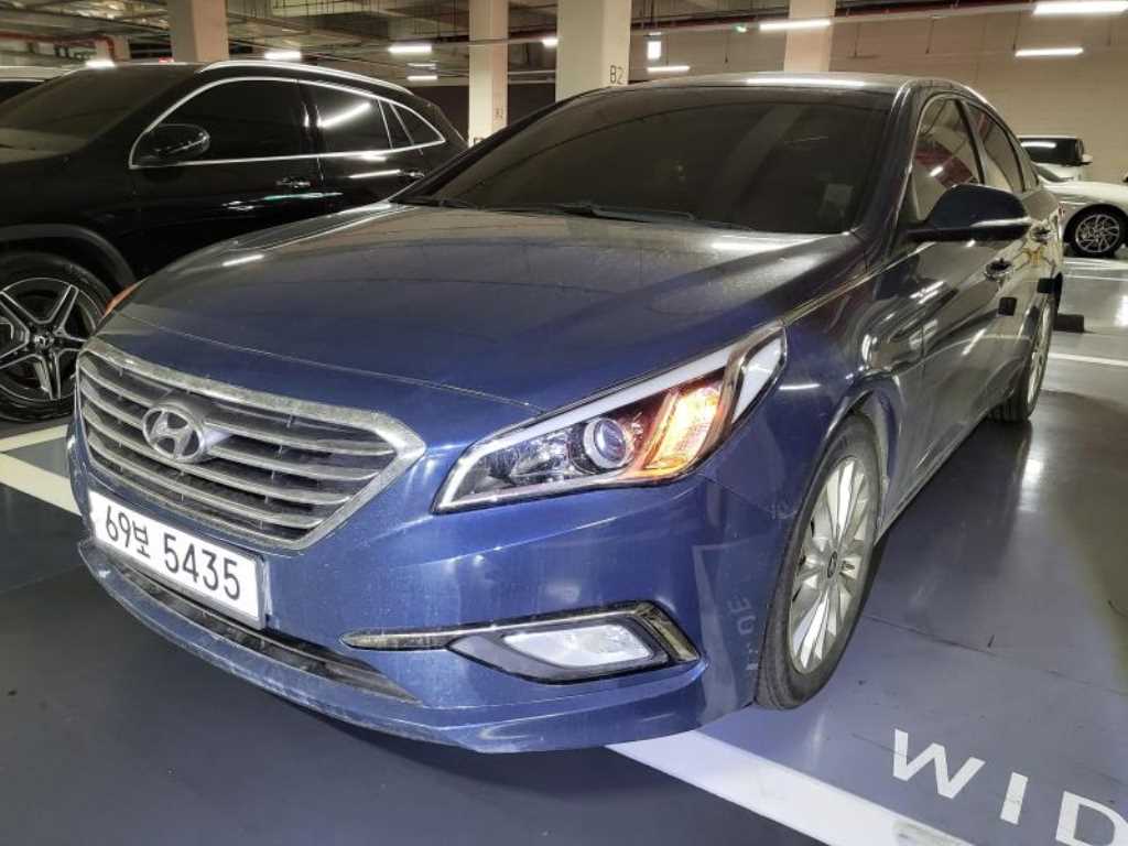 HYUNDAI Sonata - Vista 6