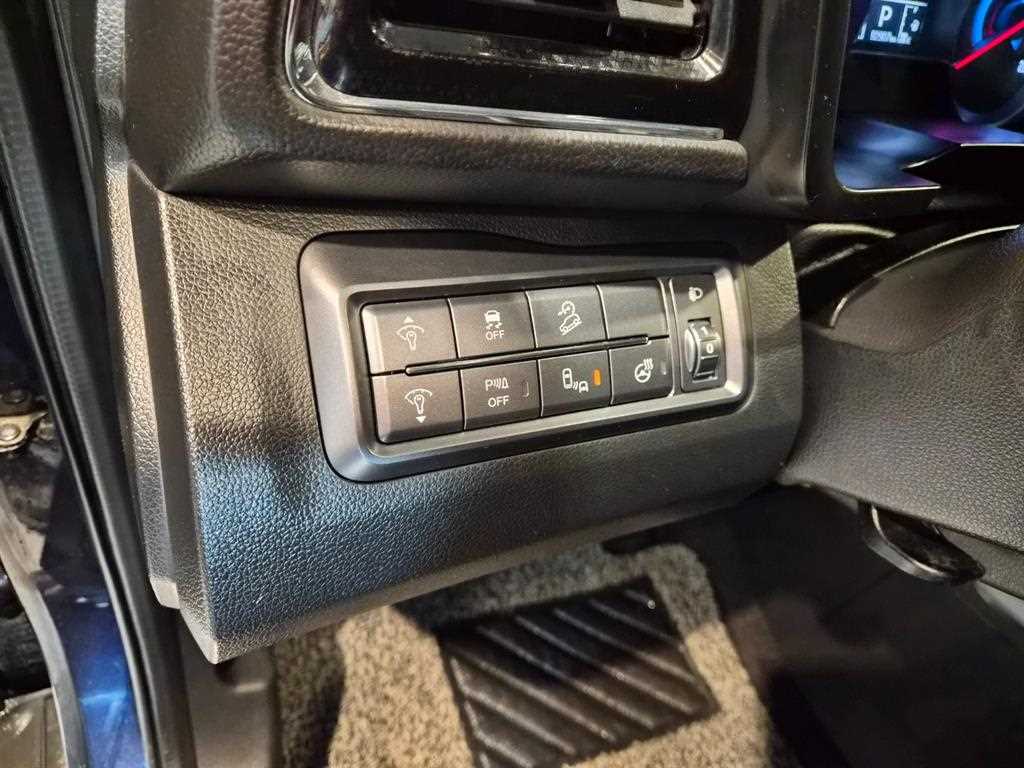 Ssangyong Tivoli 2020 Gris - Importación desde Corea - HF Imports Iquique - Foto 13